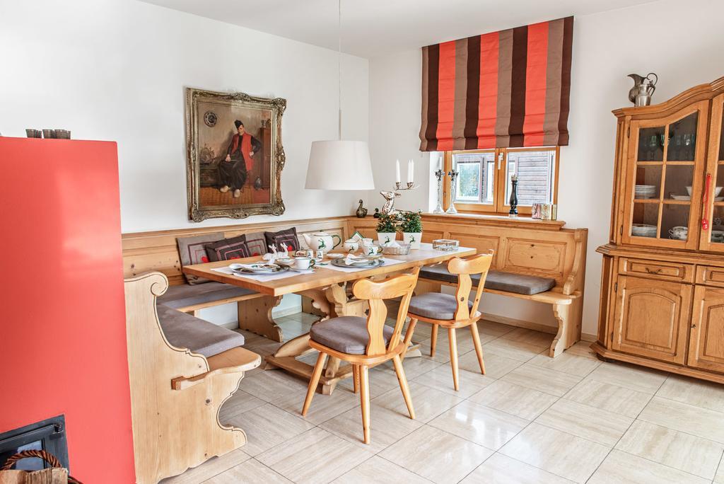 Park - Alpine Apartment Garmisch-Partenkirchen